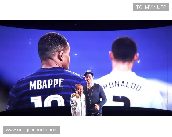 姆巴佩Siu庆祝致敬C罗，纪录之夜点球成关键载体