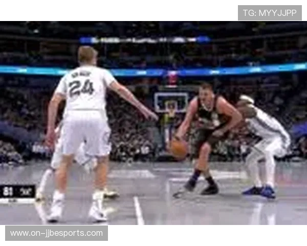 掘金122-116战胜灰熊，约基奇再获三双数据